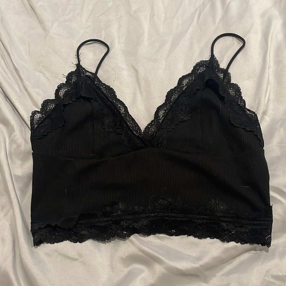 Black Cropped Lace Sexy Top